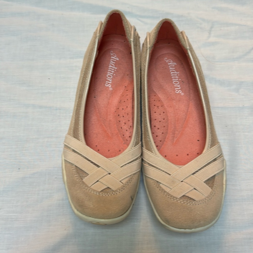 Tan Canvas Flats Size 4